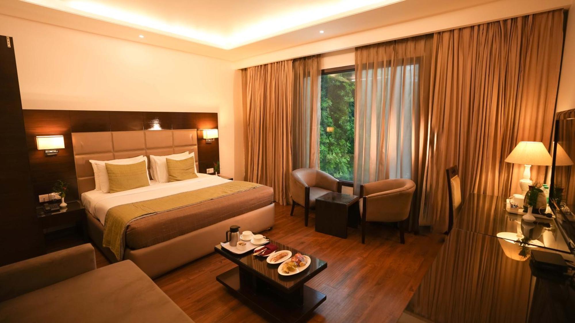 Hotel Africa Avenue - Greater Kailash 1 نيودلهي المظهر الخارجي الصورة